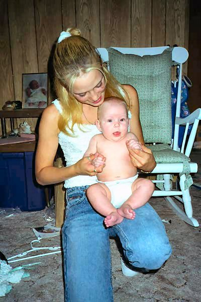 Jennifer and Carrie - 8/10/99