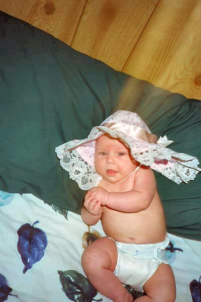 Poor Carrie.  This hat was part of a 'baby pageant' dress I found (which was HORRIBLE), but the hat made me laugh.