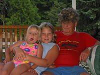 Carrie, Amber, and ... Pap has hair! :P 8/5/03