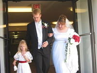 And Shawn and Michelle have to remind Carrie she's supposed to be walking in front of them. 10/4/03